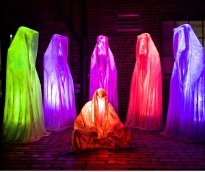 toronto lightfest lightfestival lightart festivaloflights guardians of time manfred kielnhofer light art sculpture glow statue fine arts
